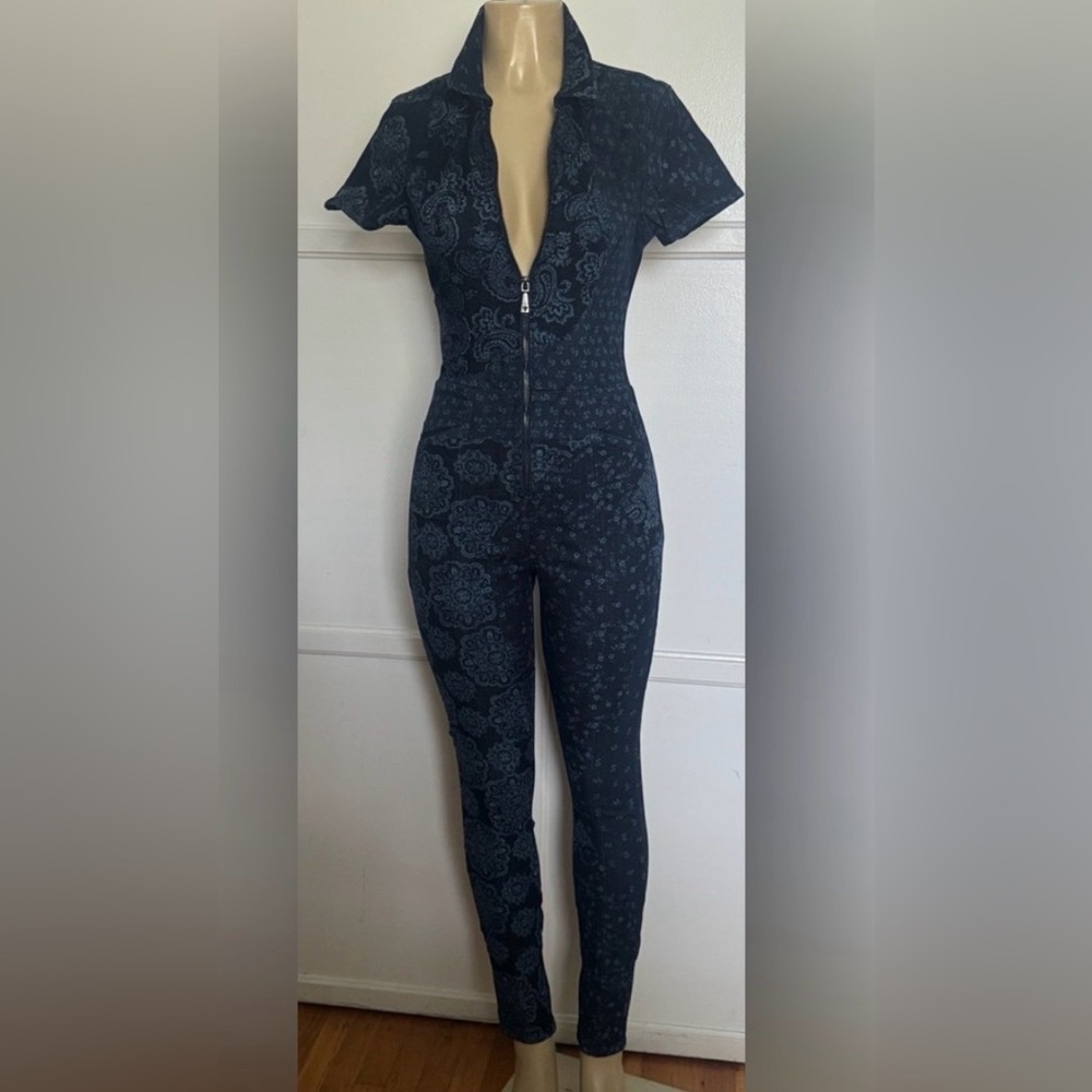 Guess Blue Floral Zip-Front Short Sleeve Jumpsuit S